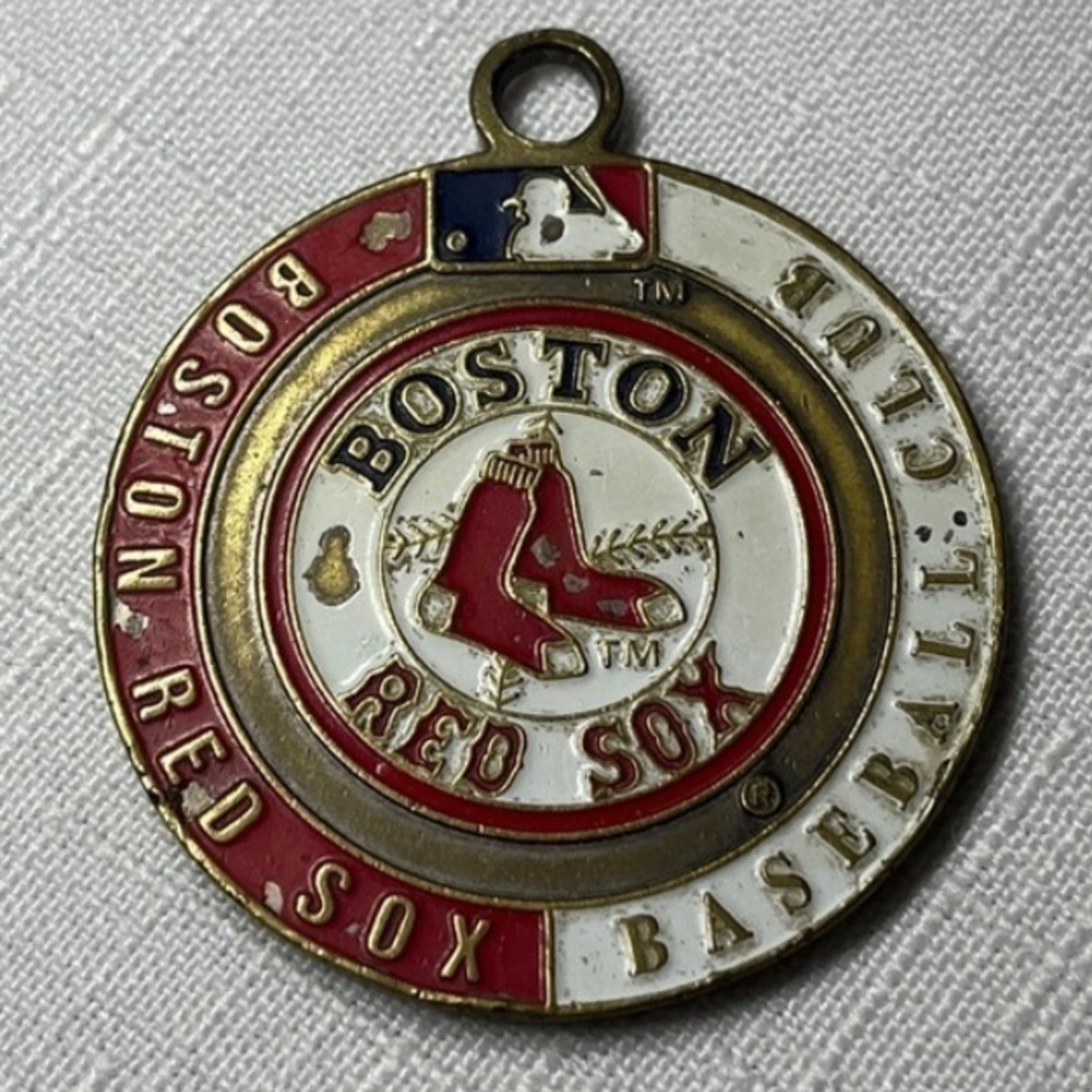 Boston Red Sox FENWAY PARK Baseball Pendant. MLB Baseball Team Logo Collectible
